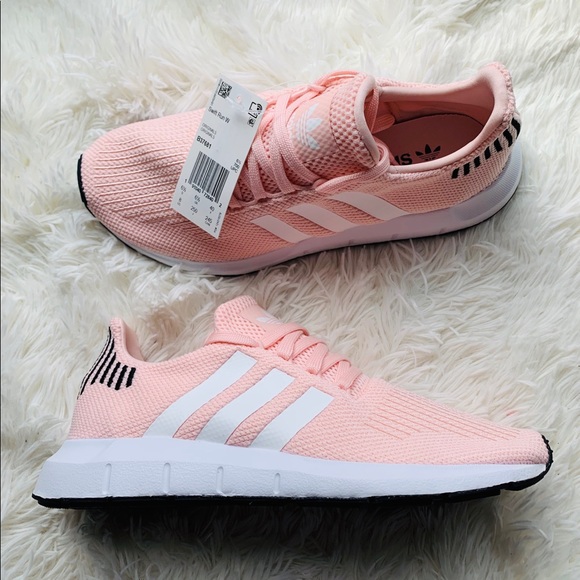 adidas swift run peach
